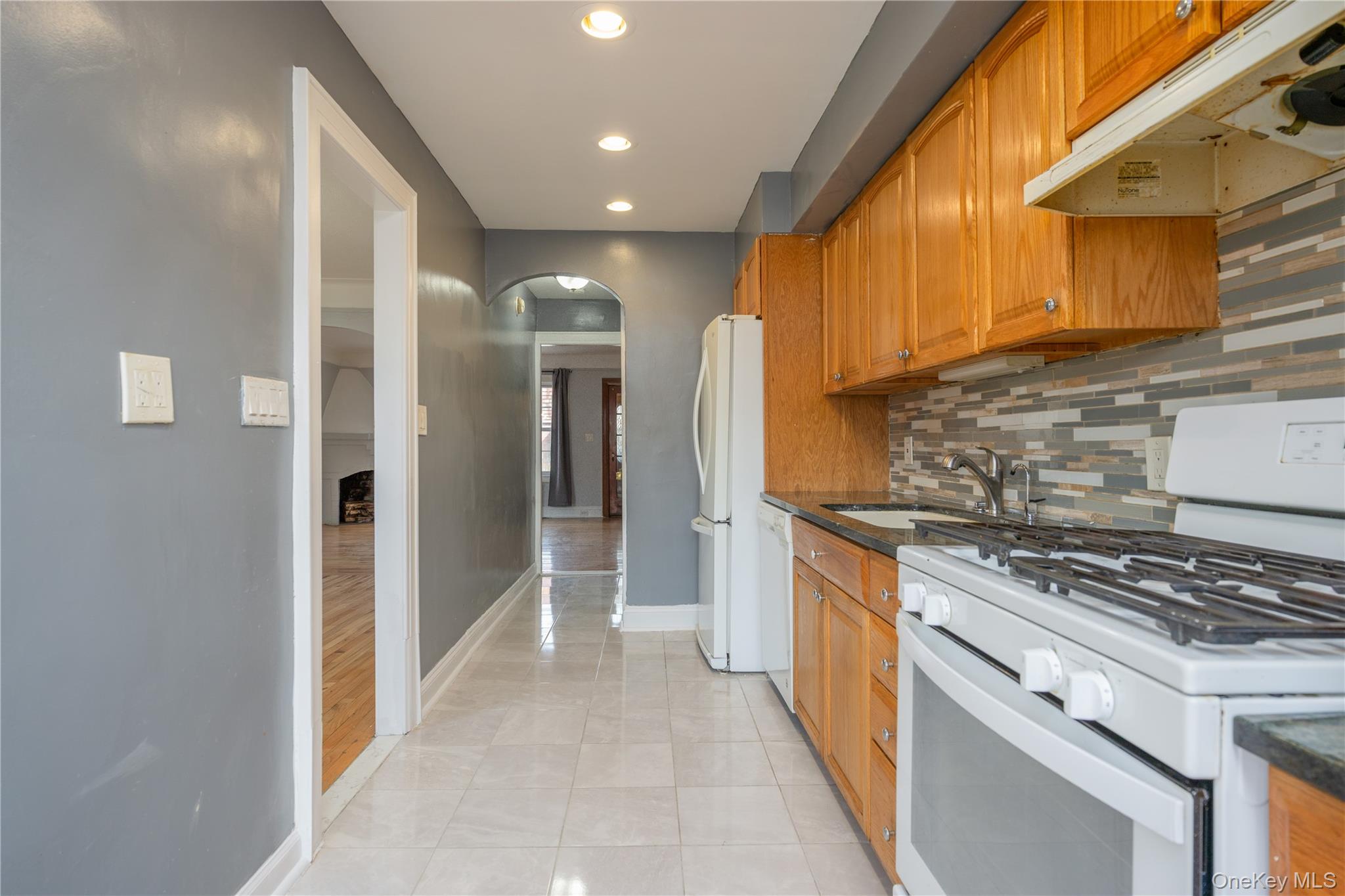 17965 Selover Road Property Photo 13