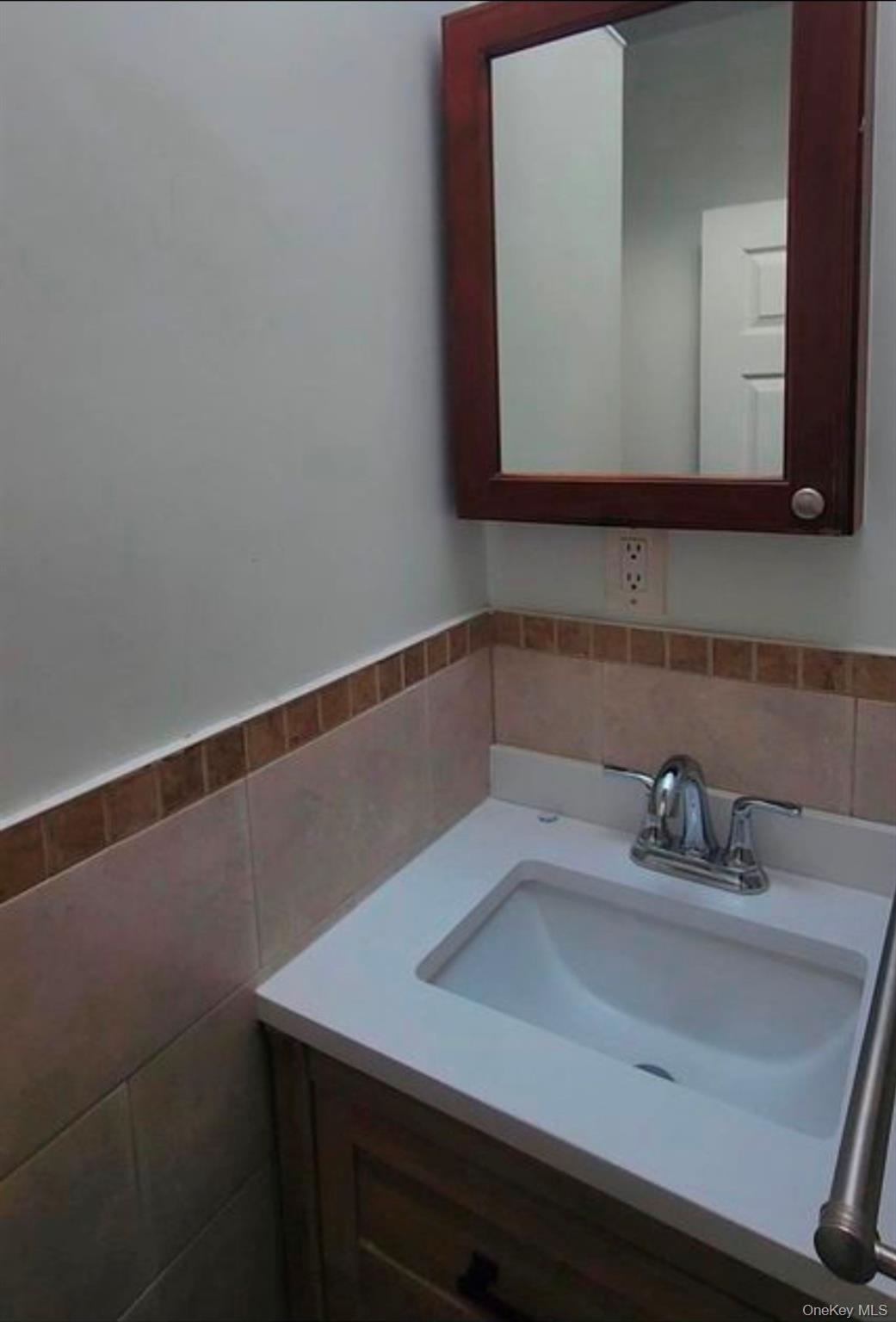 120-15 Jamaica Ave 2 Property Photo 6