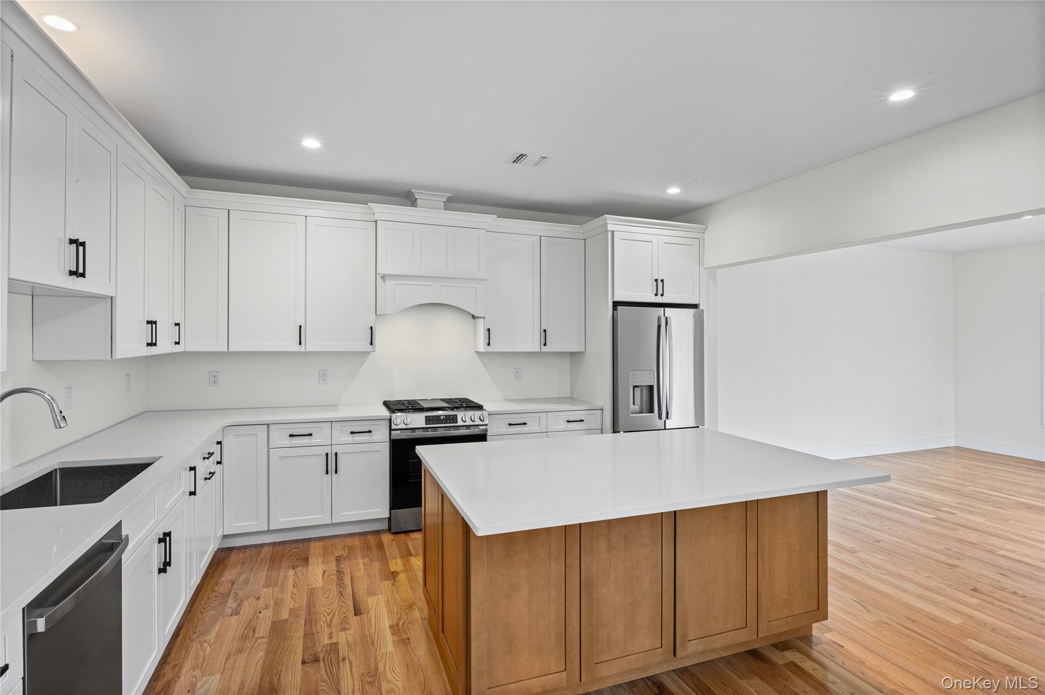 7 Jersey Avenue Property Photo 15