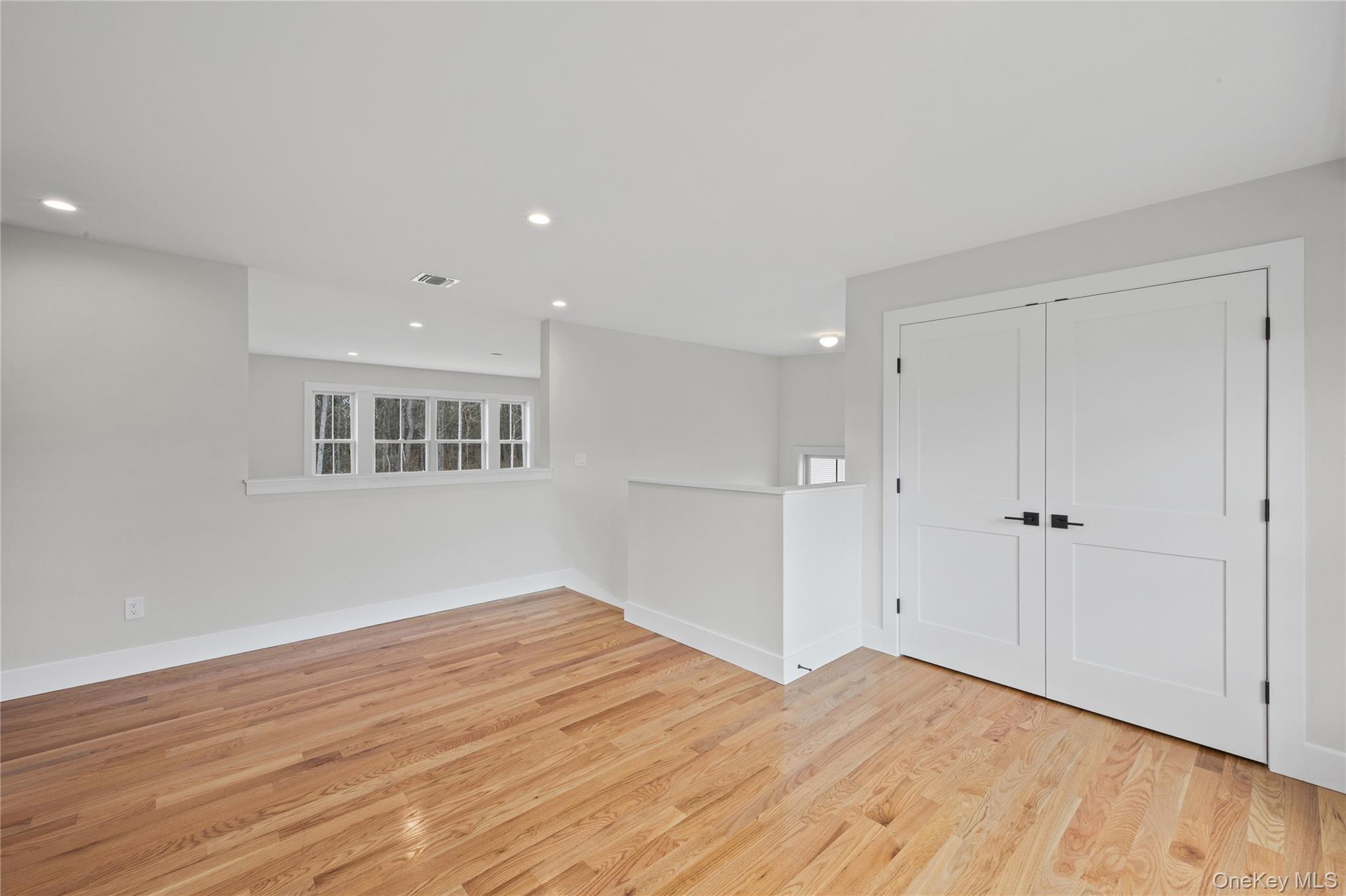 7 Jersey Avenue Property Photo 32