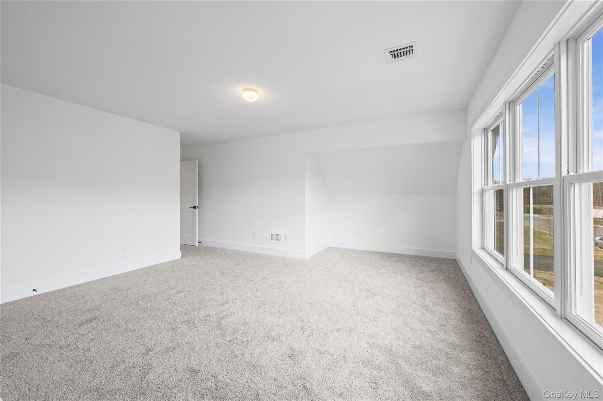 7 Jersey Avenue Property Photo 36