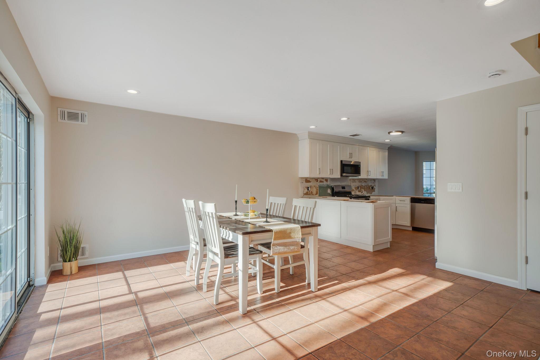 206 Dorado Court Property Photo 13