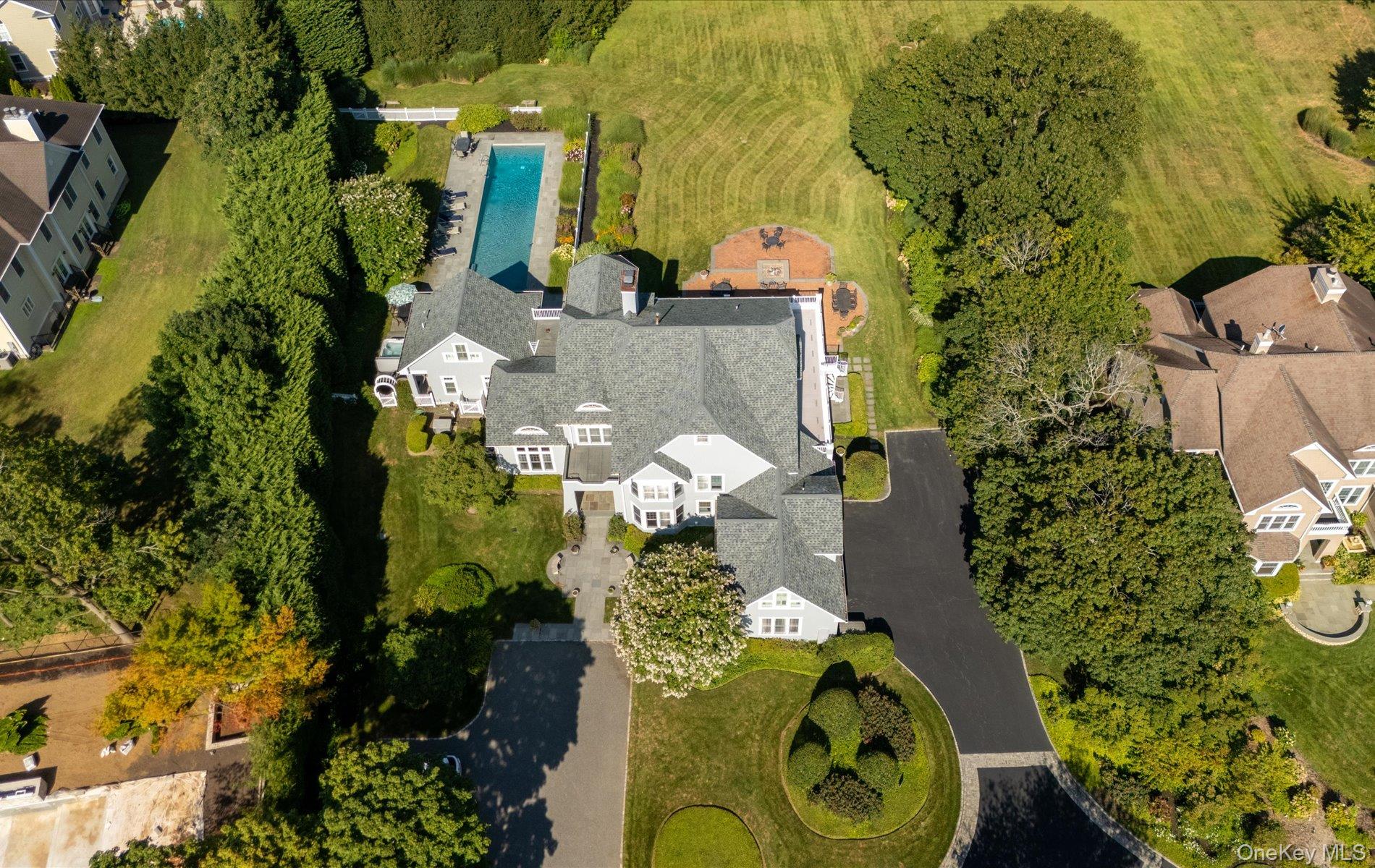 1 Pembroke Drive Property Photo 3