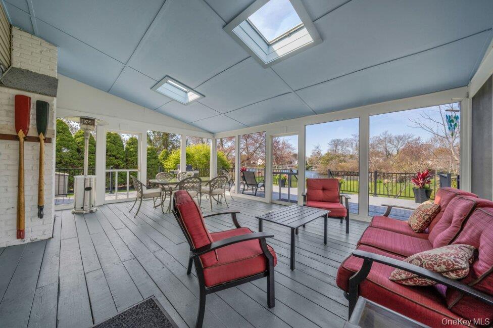 488 Everdell Avenue Property Photo 29