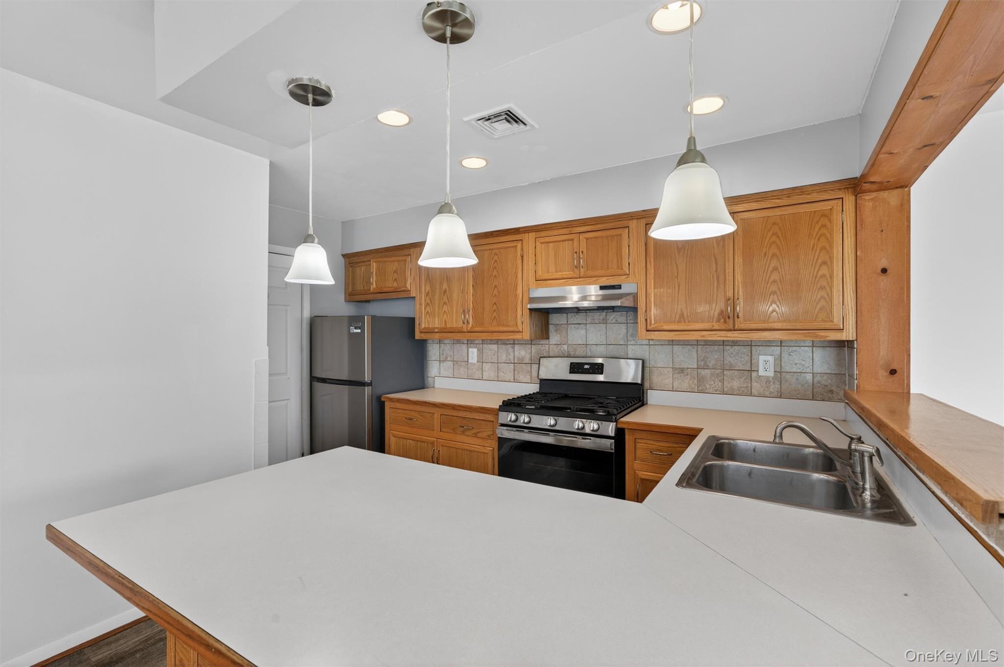 6 Charlotte Mews Property Photo 13