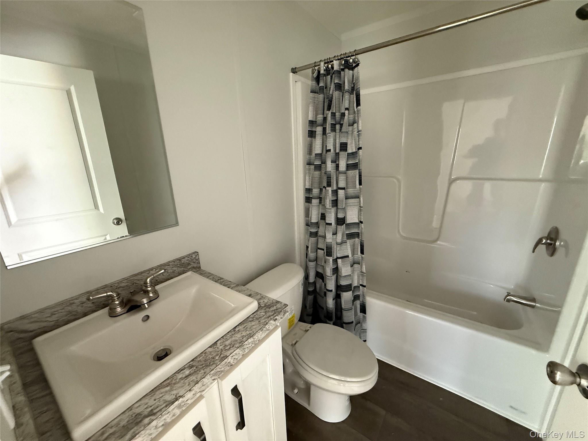 16 Shore Lane Property Photo 18