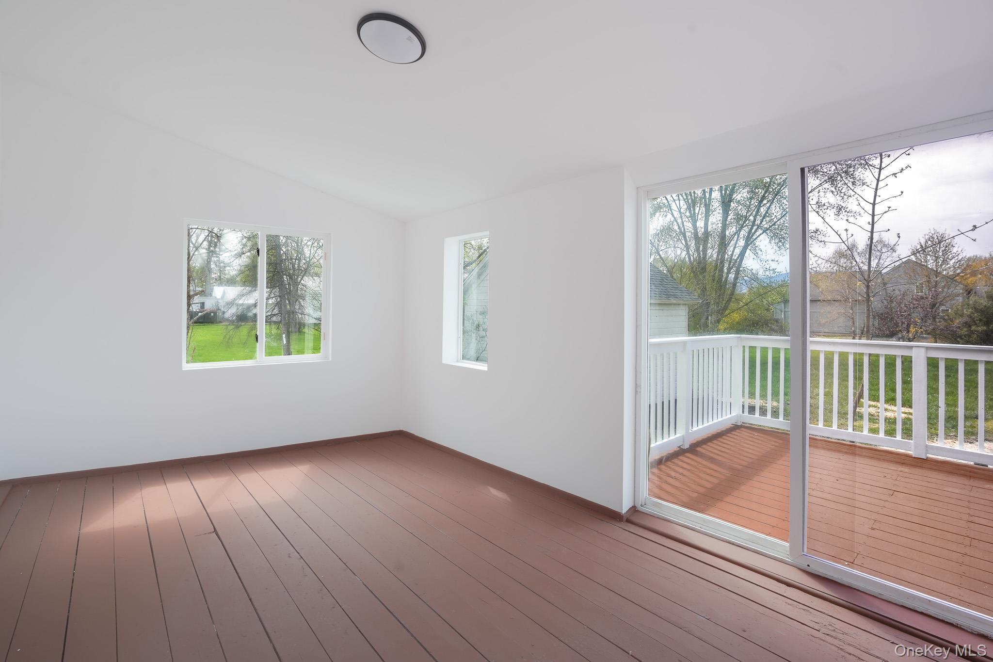 4421 State Route 9g Property Photo 13