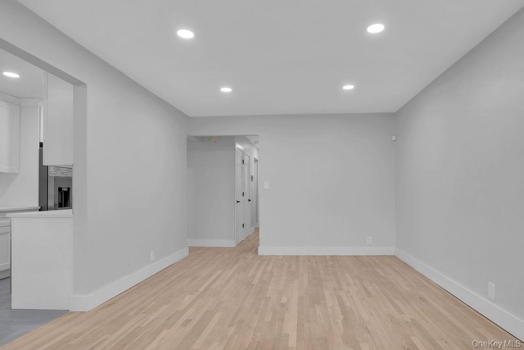 1161 E 56th Street Property Photo 12