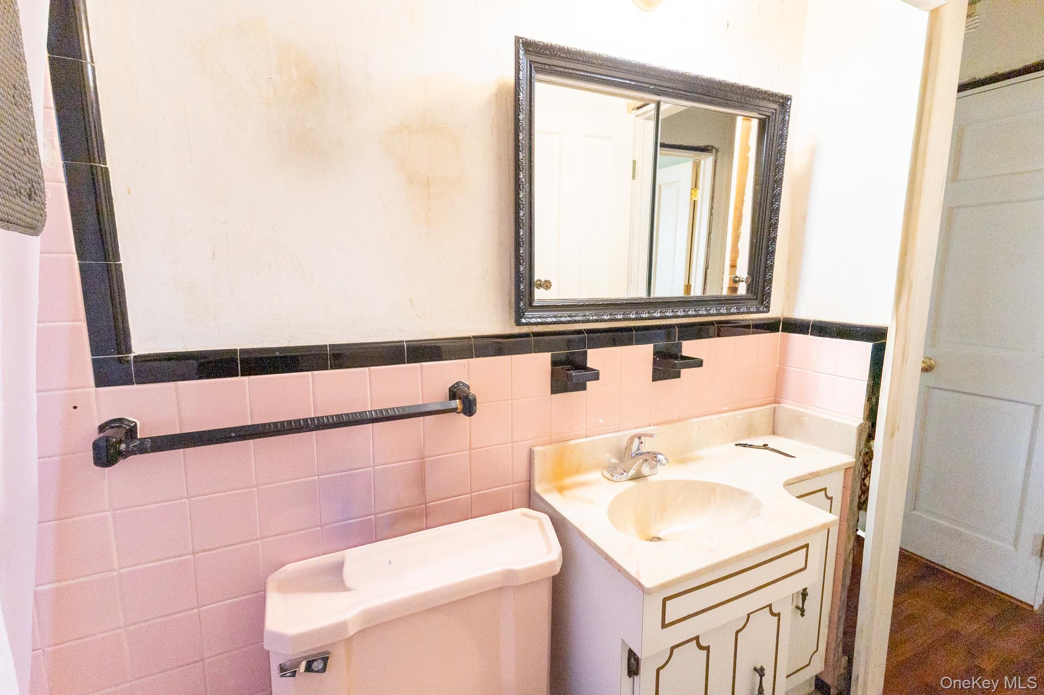 4 Fairfax Street Property Photo 17