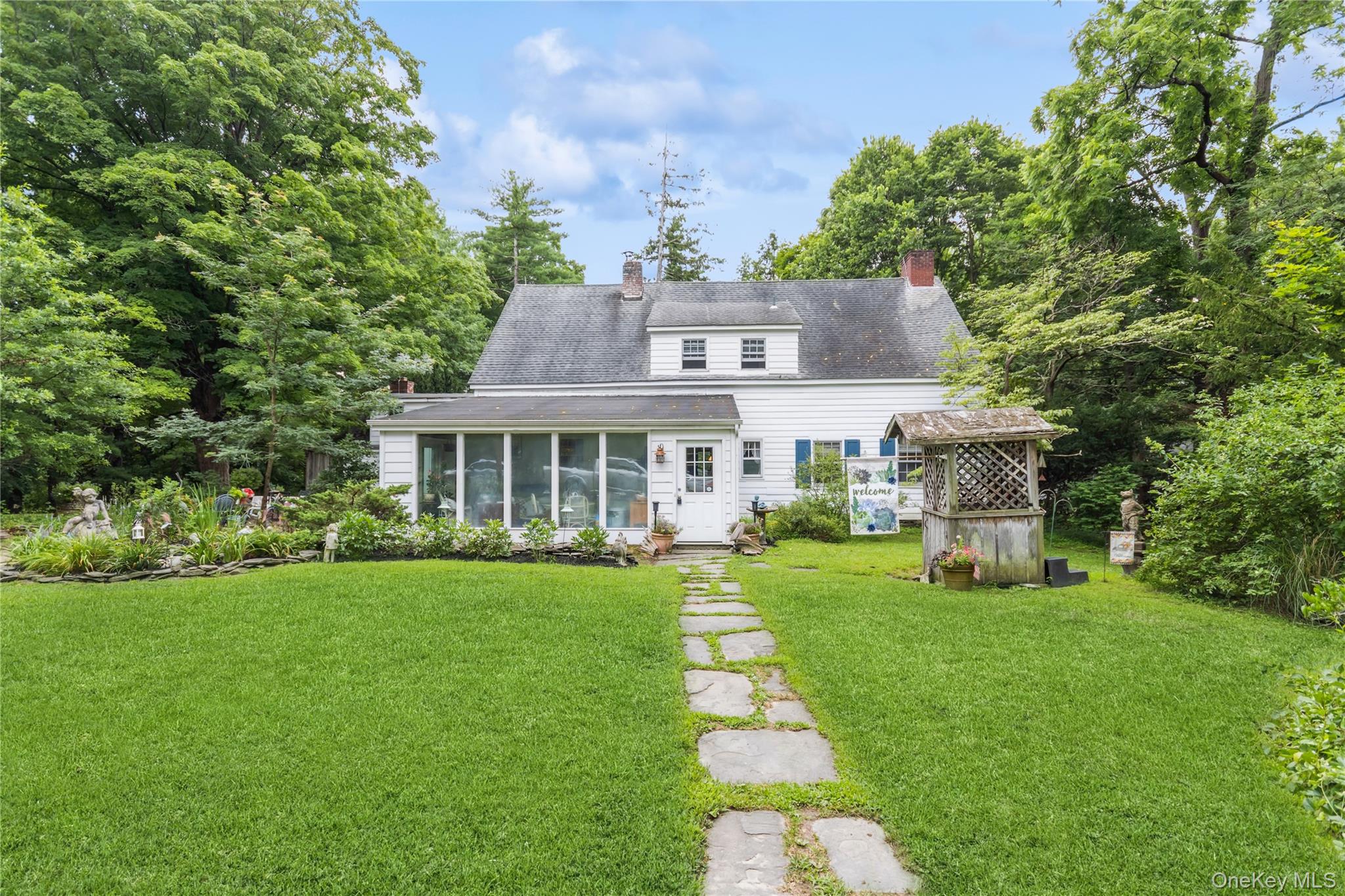 93 Widmer Road Property Photo 1