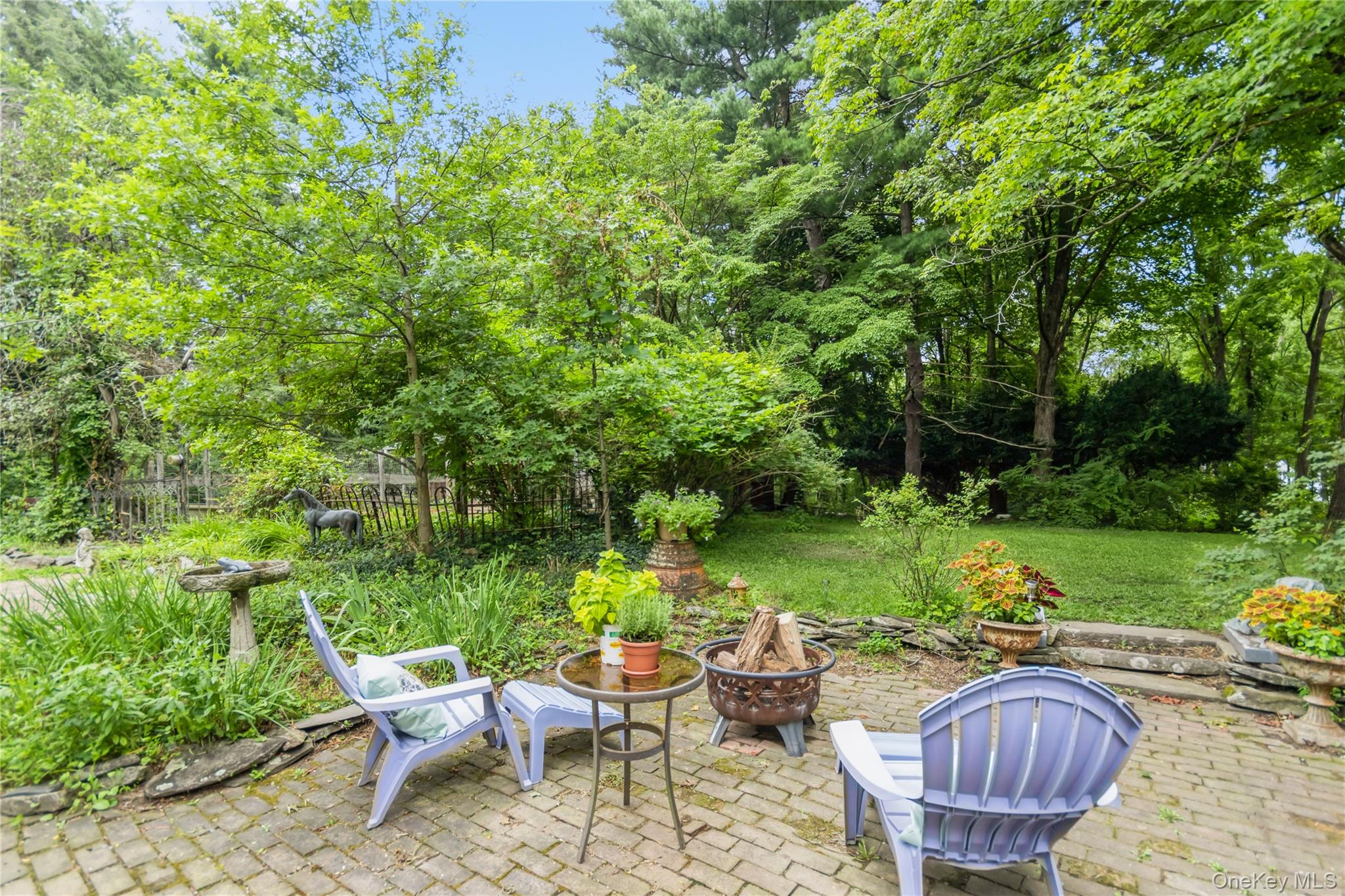 93 Widmer Road Property Photo 34