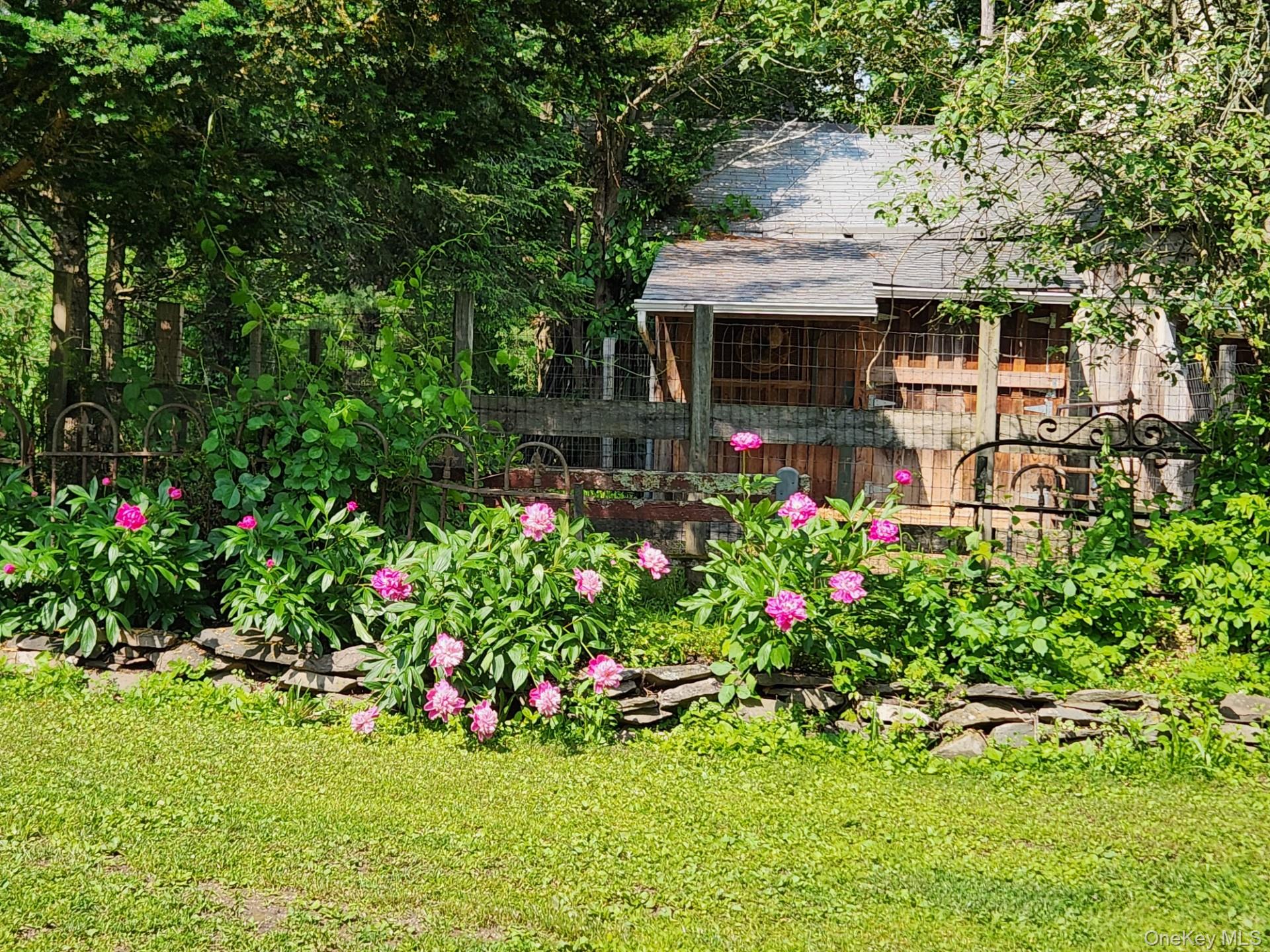 93 Widmer Road Property Photo 36