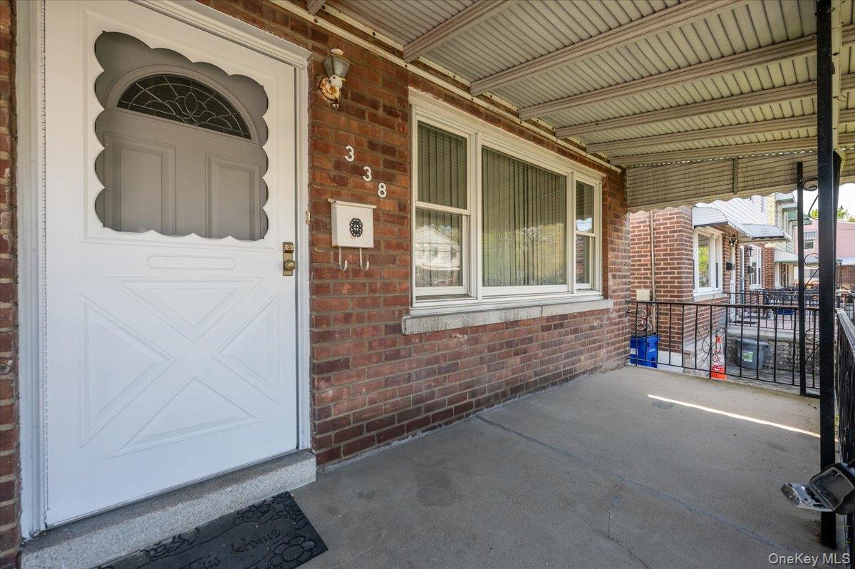 338 Pennyfield Avenue Property Photo 2