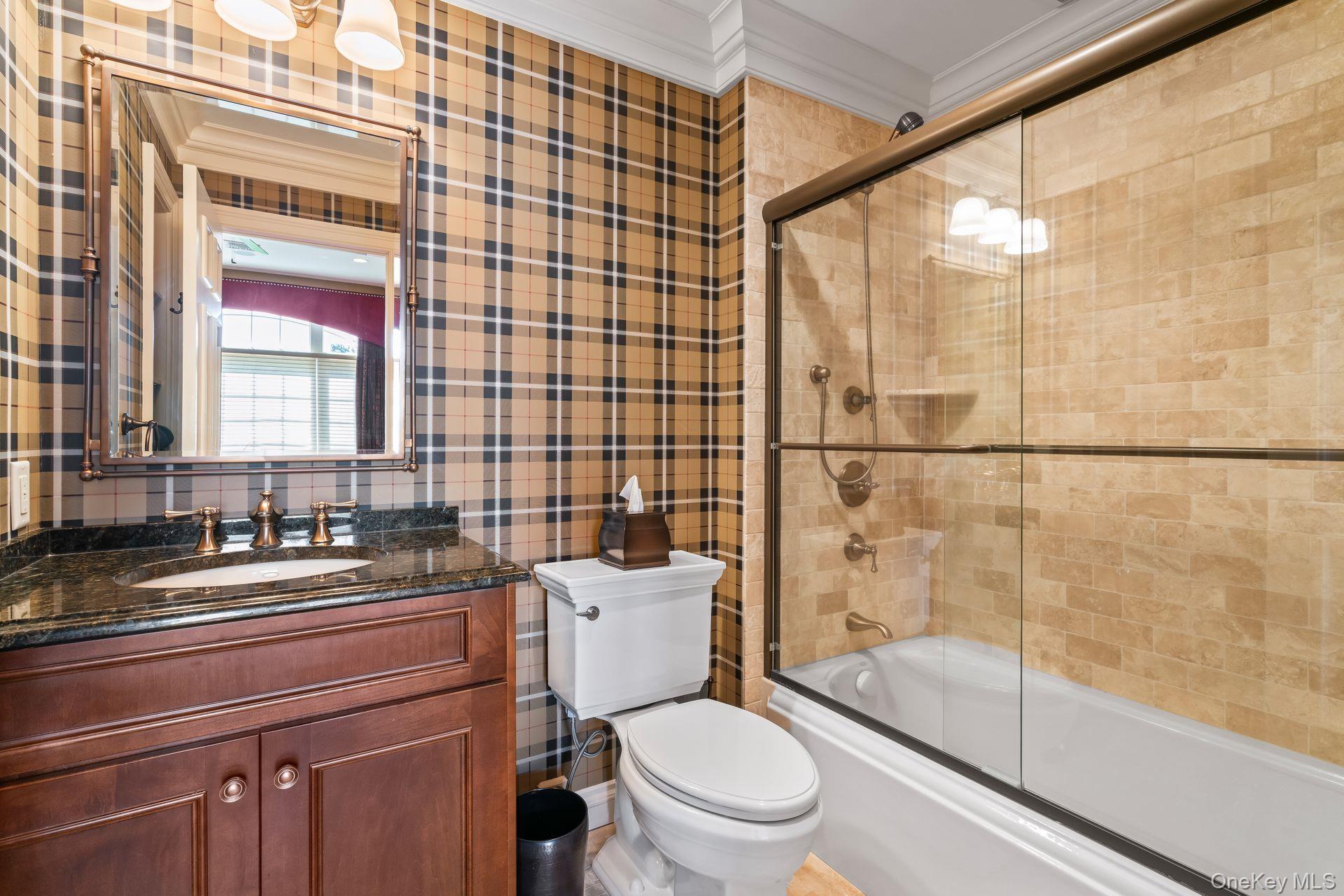 697 Short Beach Road Property Photo 30