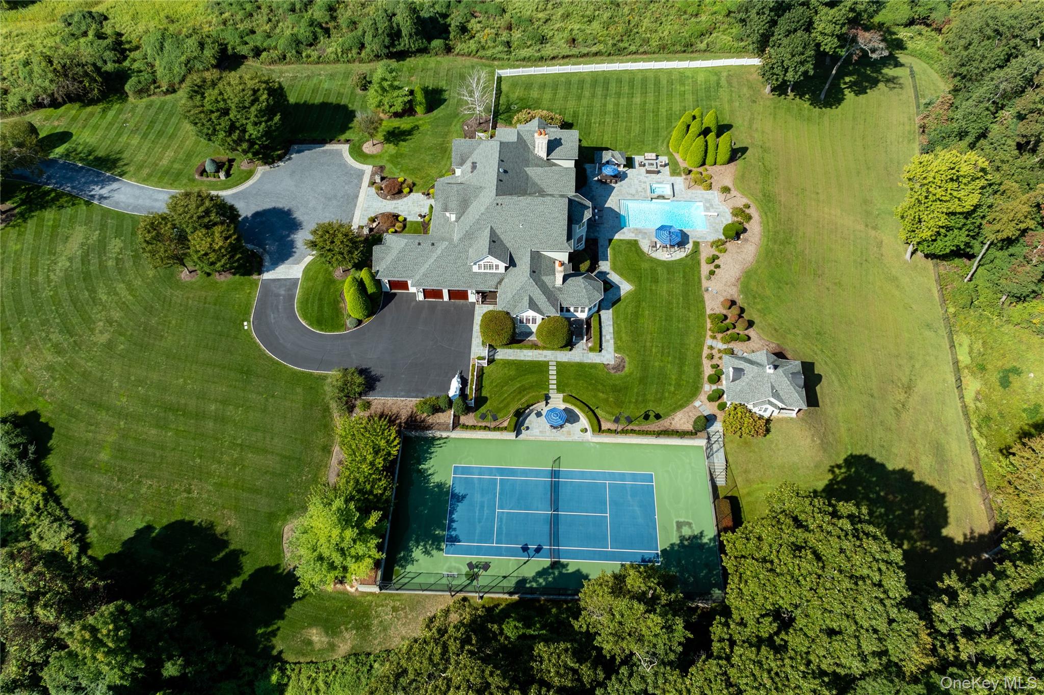 697 Short Beach Road Property Photo 44