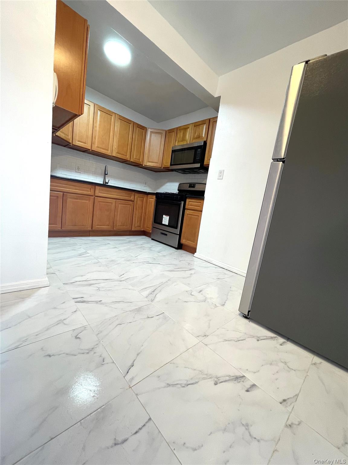 89-15 Parsons Boulevard 15d Property Photo 9