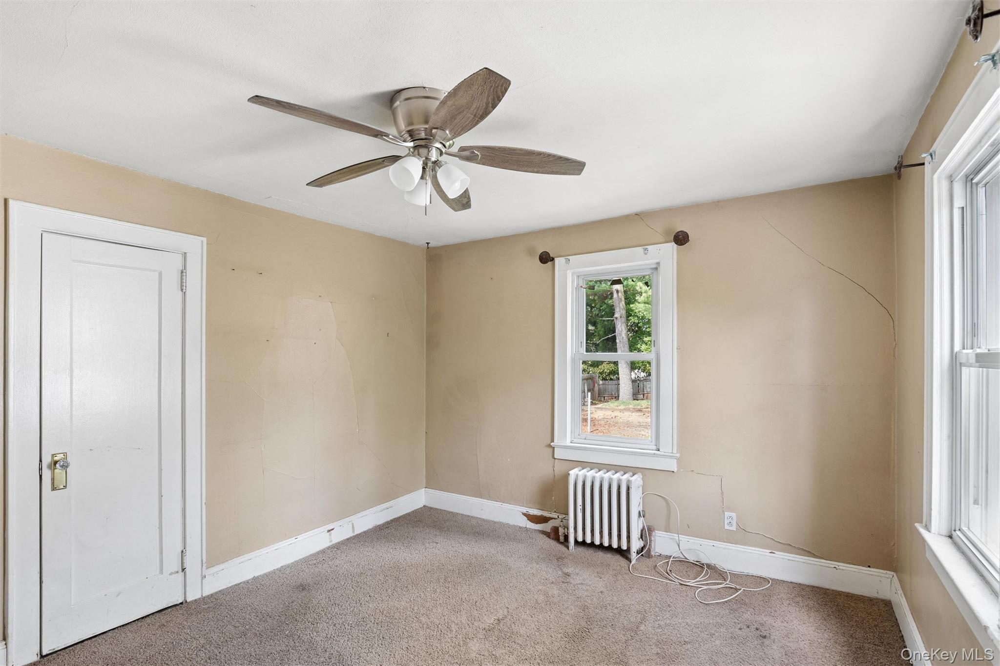 107 E 25th Street Property Photo 14