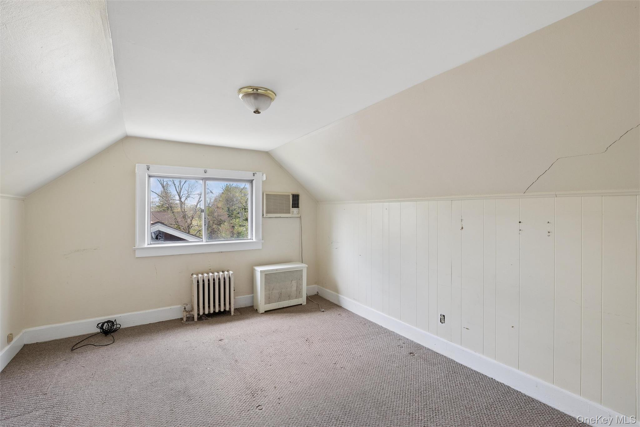107 E 25th Street Property Photo 19