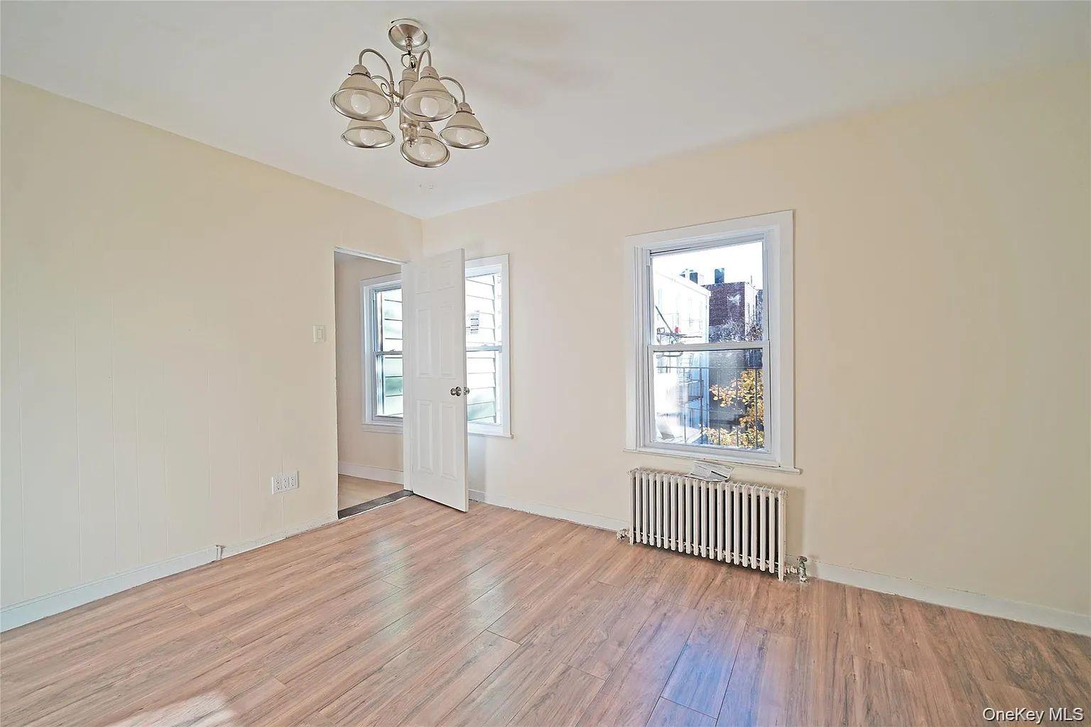 192-23 116th Road Property Photo 1