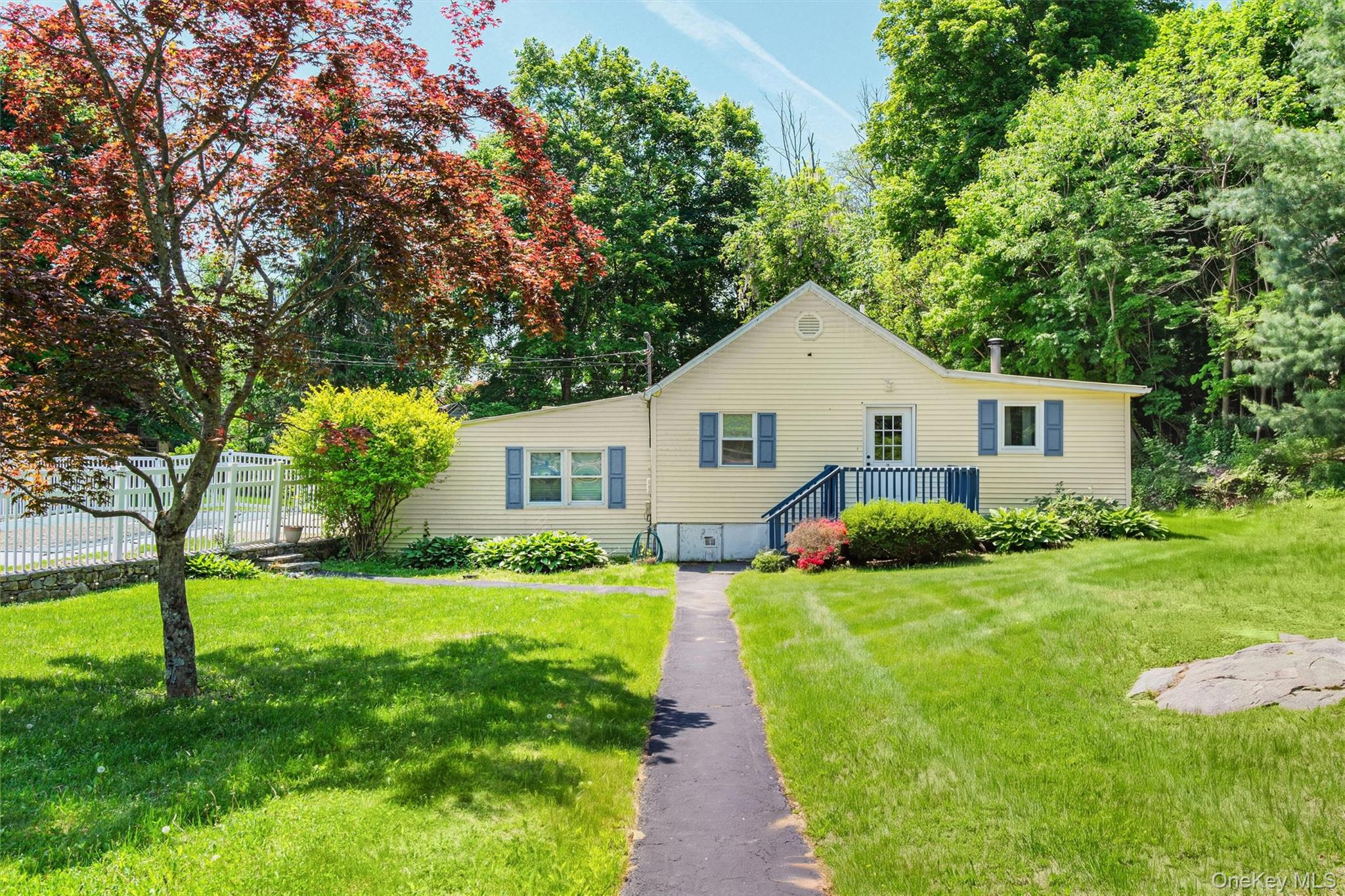 592 Long Pond Road Property Photo 4