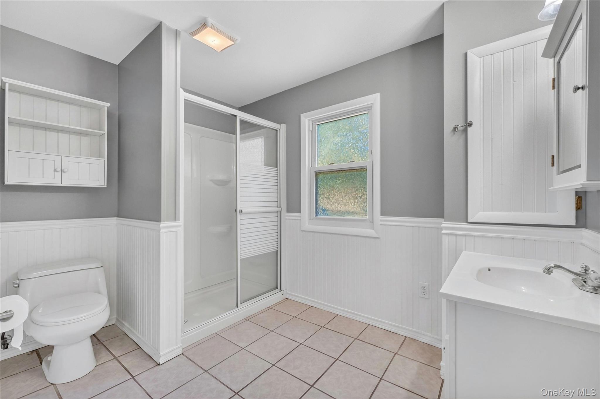 592 Long Pond Road Property Photo 14