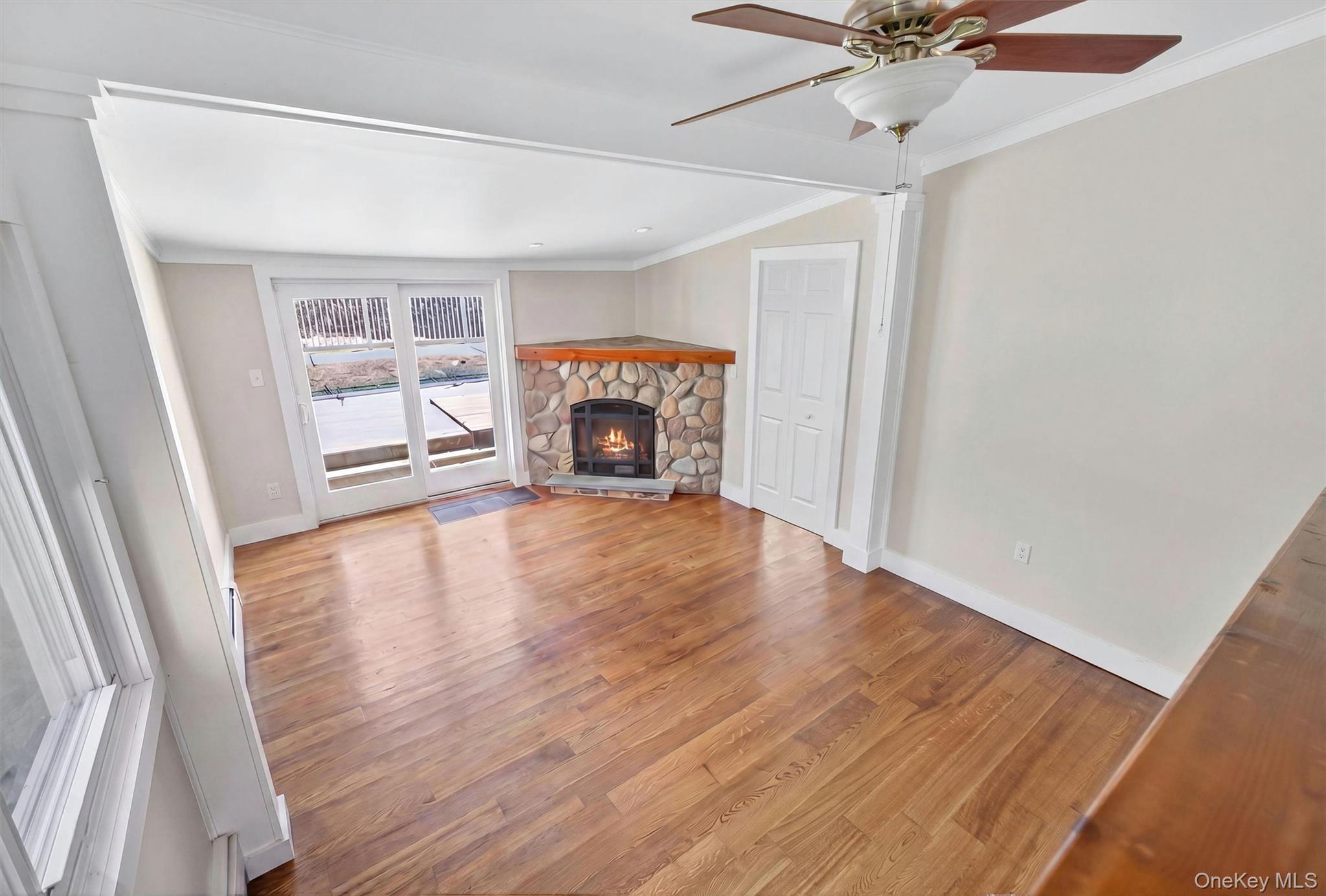 592 Long Pond Road Property Photo 15