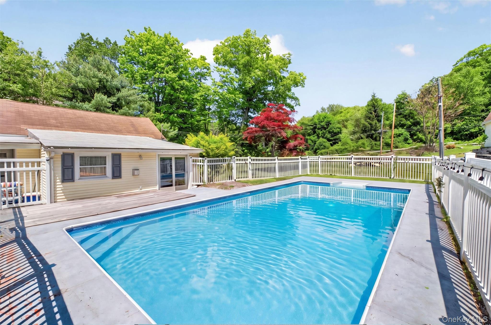 592 Long Pond Road Property Photo 30