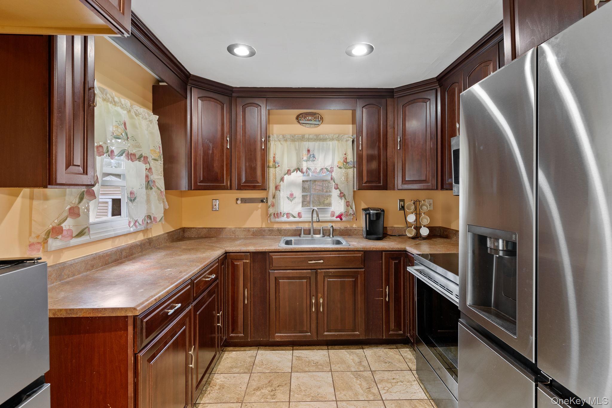 37 Northern Avenue Property Photo 2