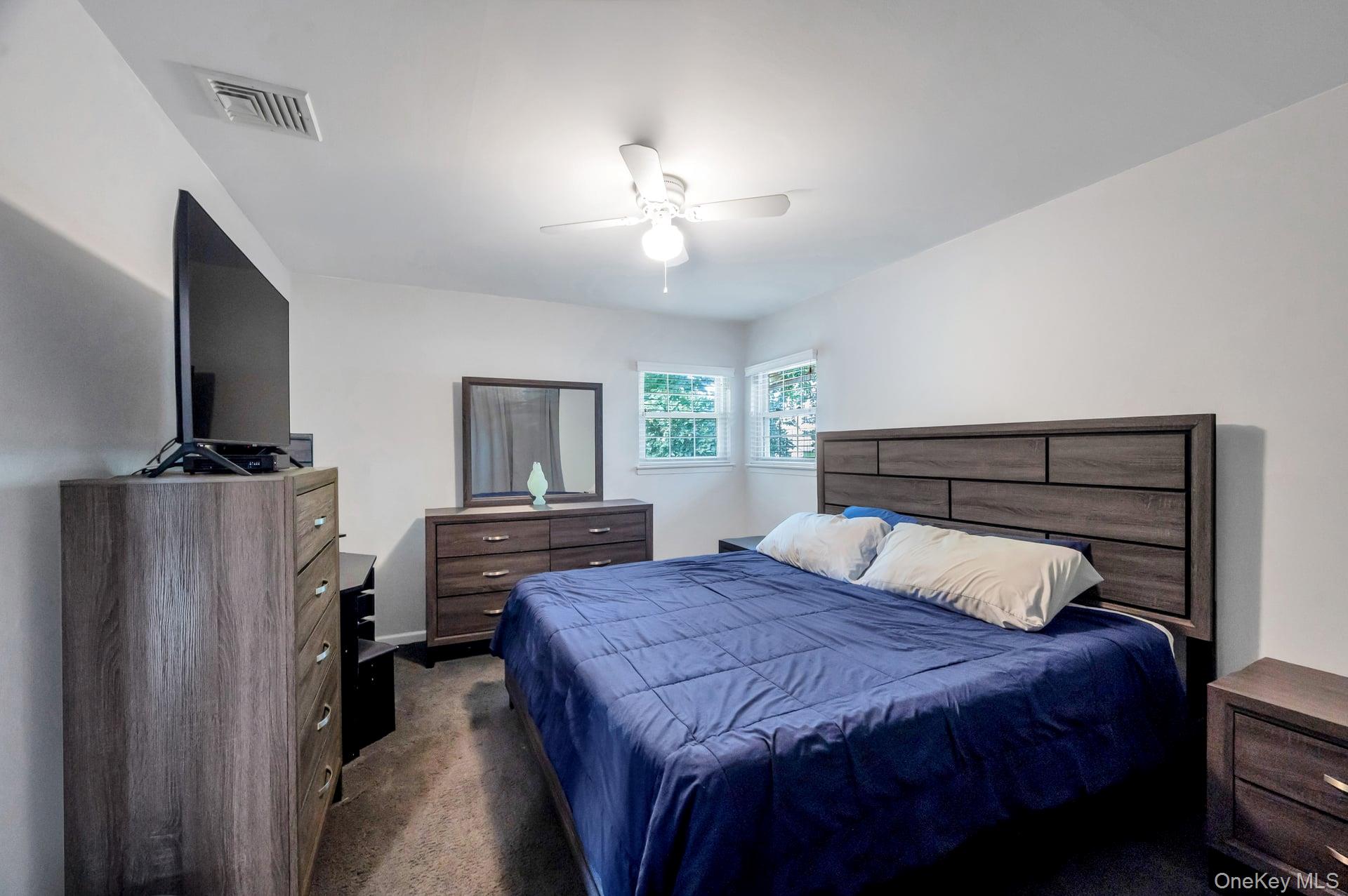 84 Oneida Avenue Property Photo 22