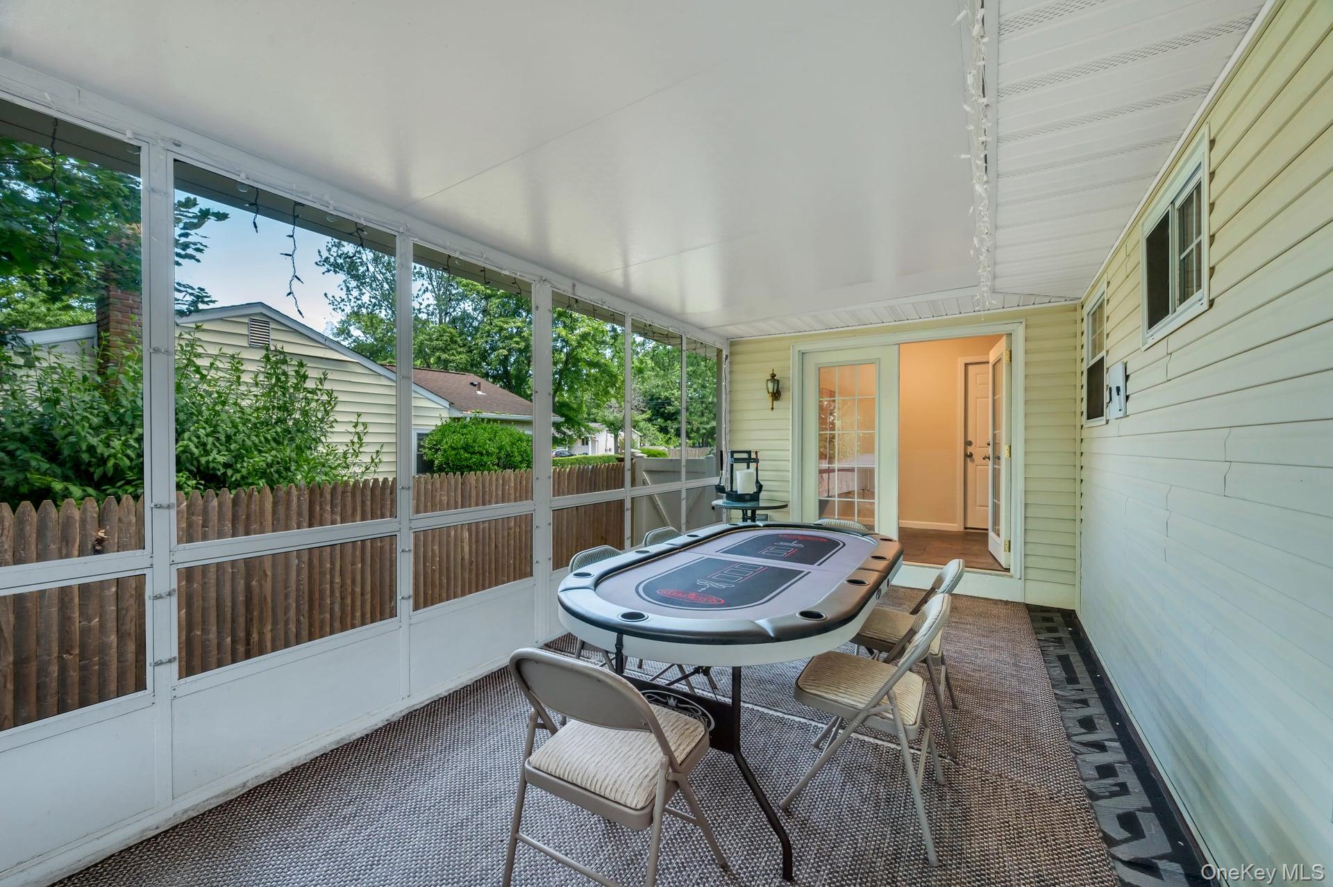 84 Oneida Avenue Property Photo 33
