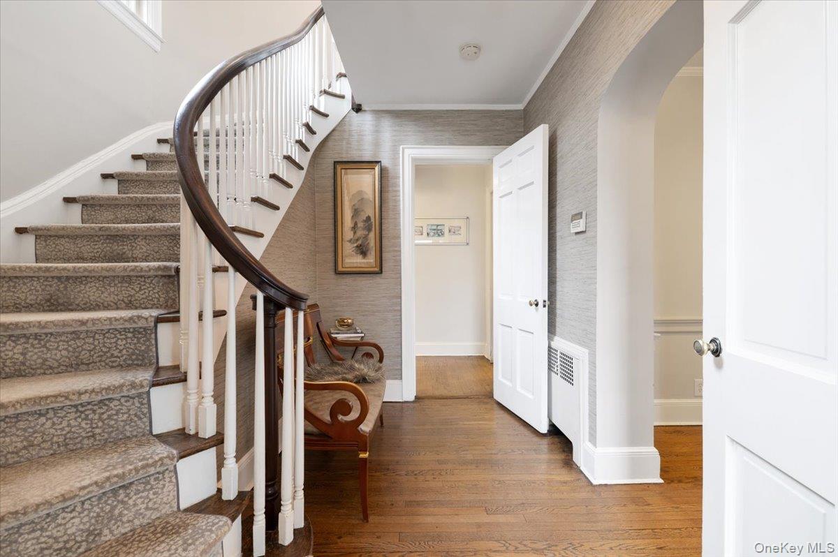 421 Broadway Property Photo 3