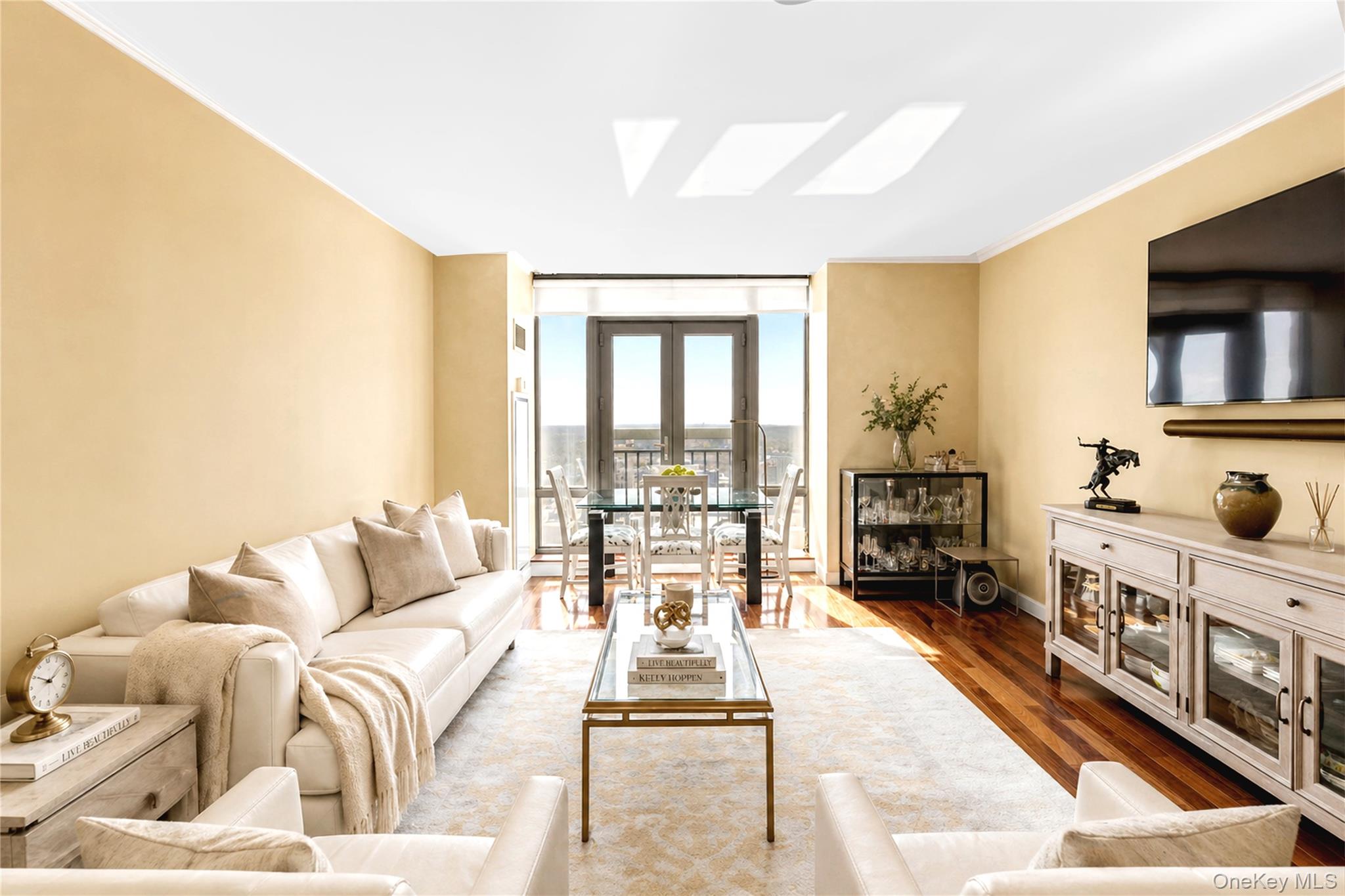 10 City Place Ph2c Property Photo 1