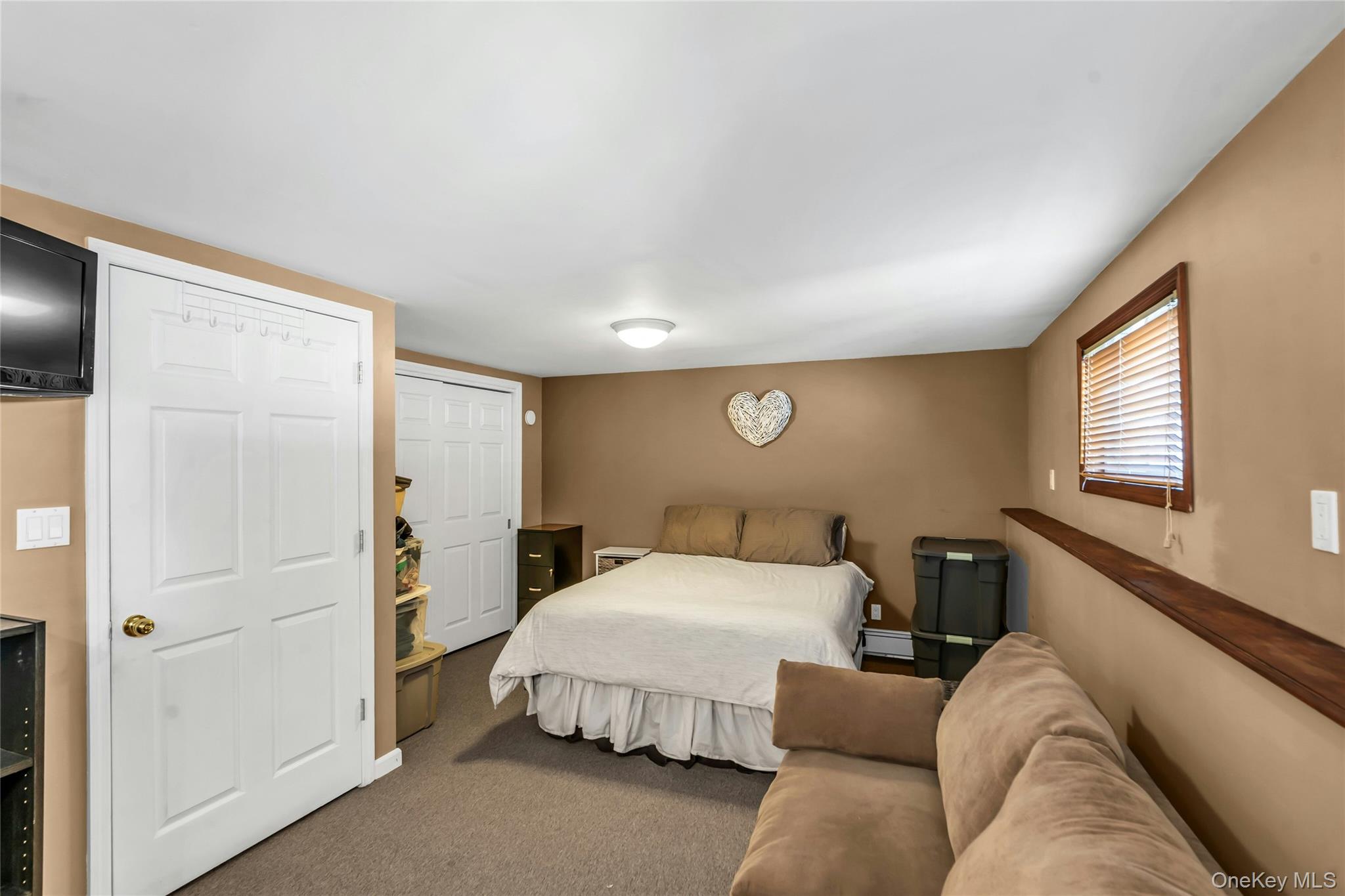 35 Peachtree Lane Property Photo 11
