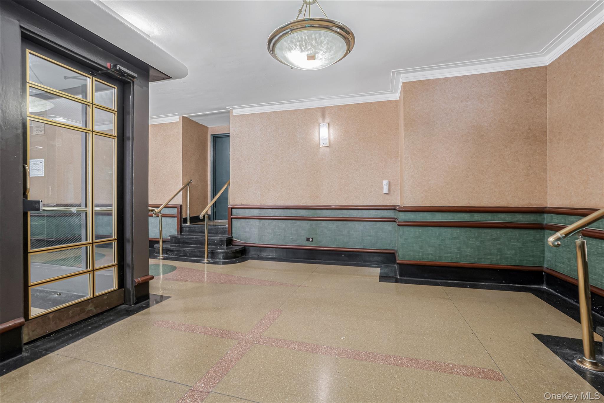 102-18 64th Avenue 2x Property Photo 17