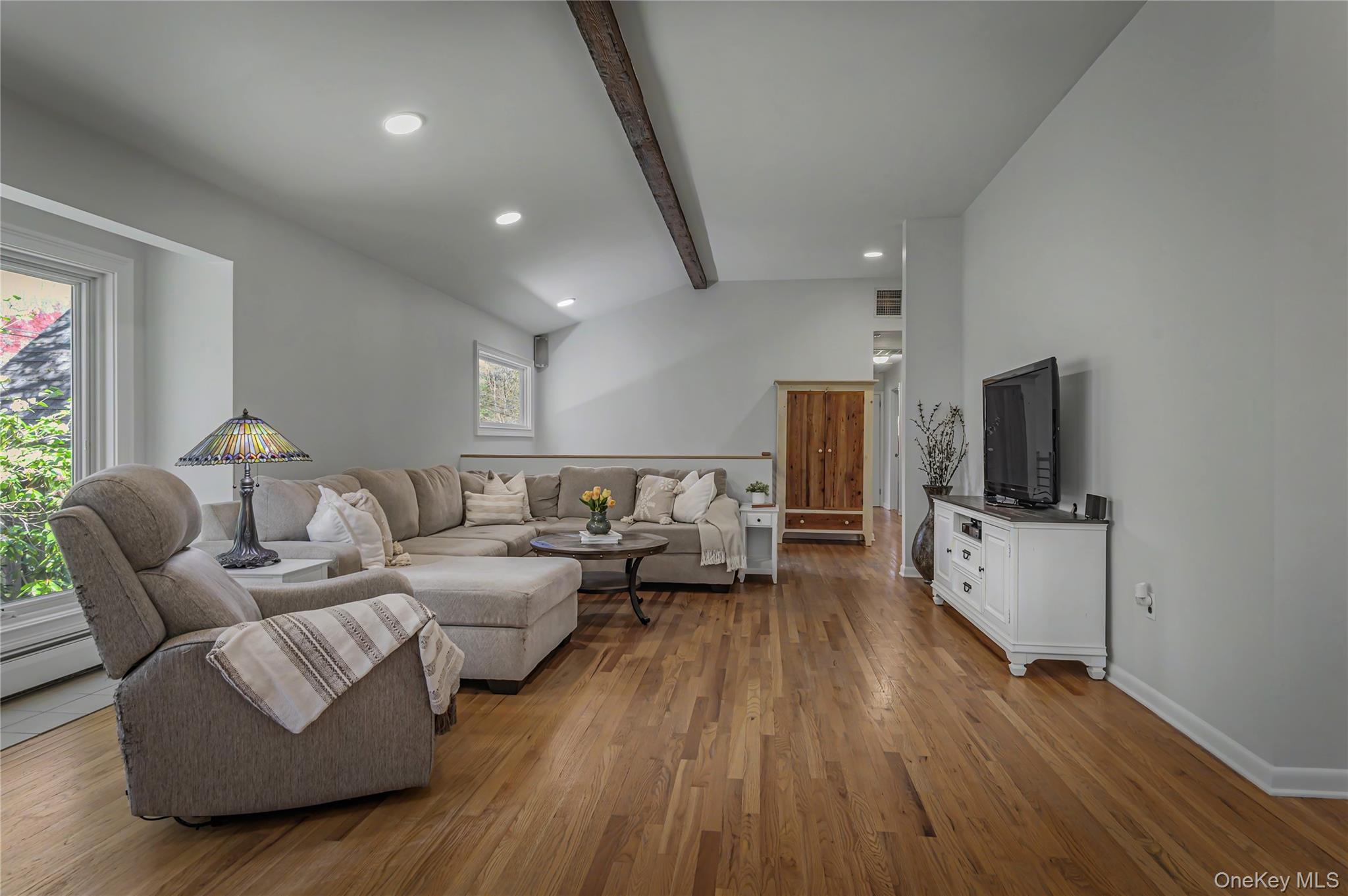 41 Cross Pond Road Property Photo 6