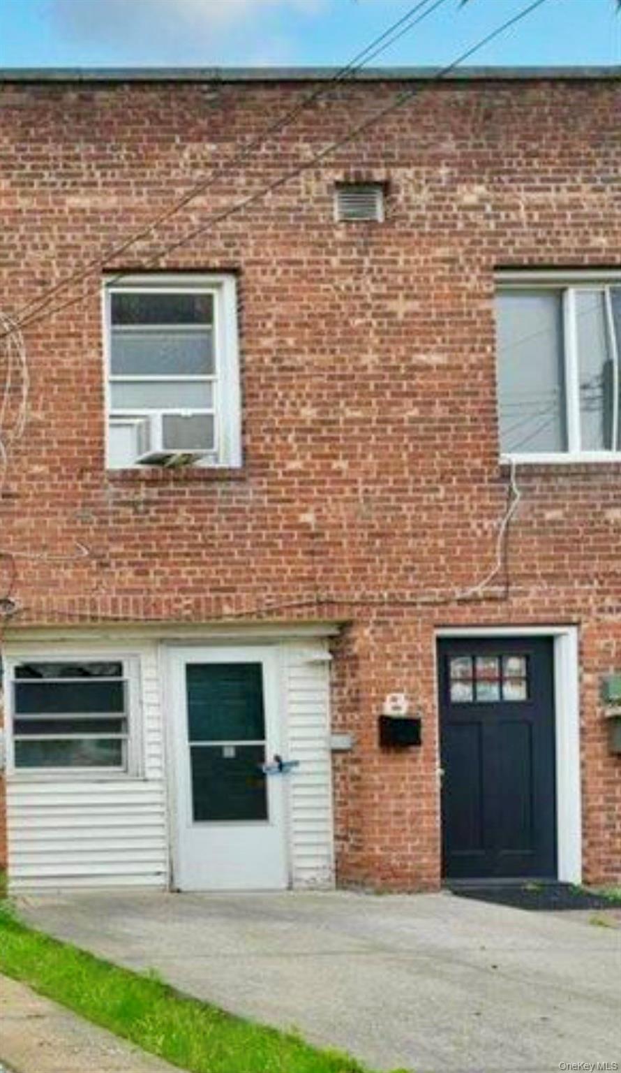 10237 187th Street Property Photo 1