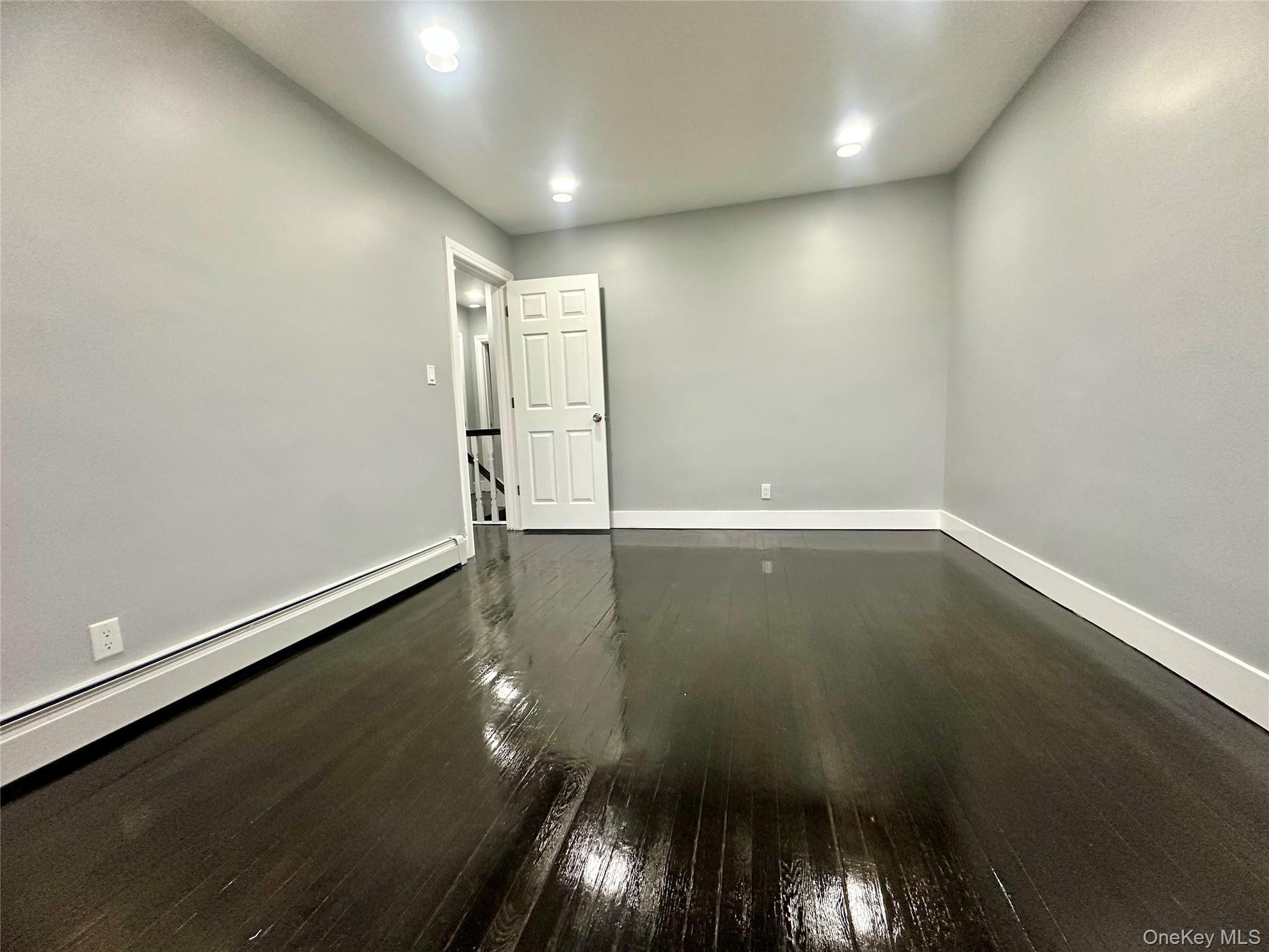 10237 187th Street Property Photo 18