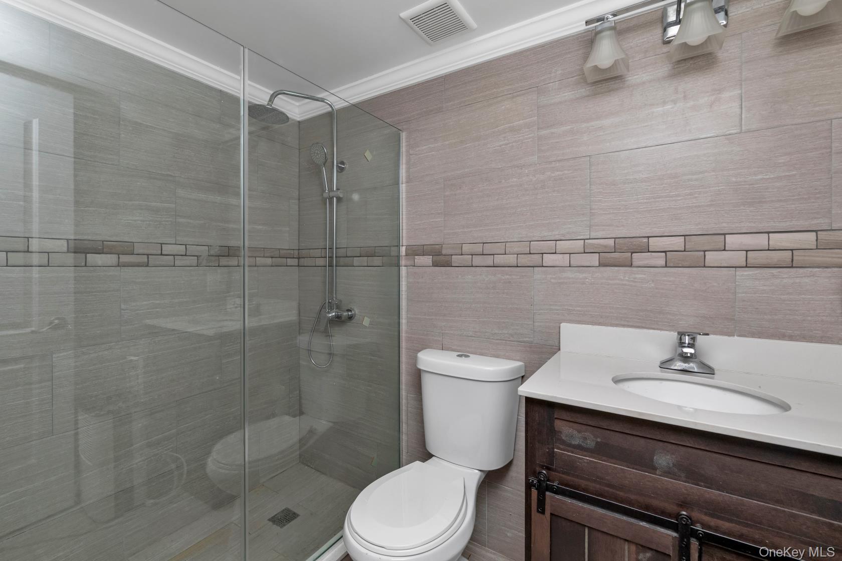 22 Ludlam Street Property Photo 15