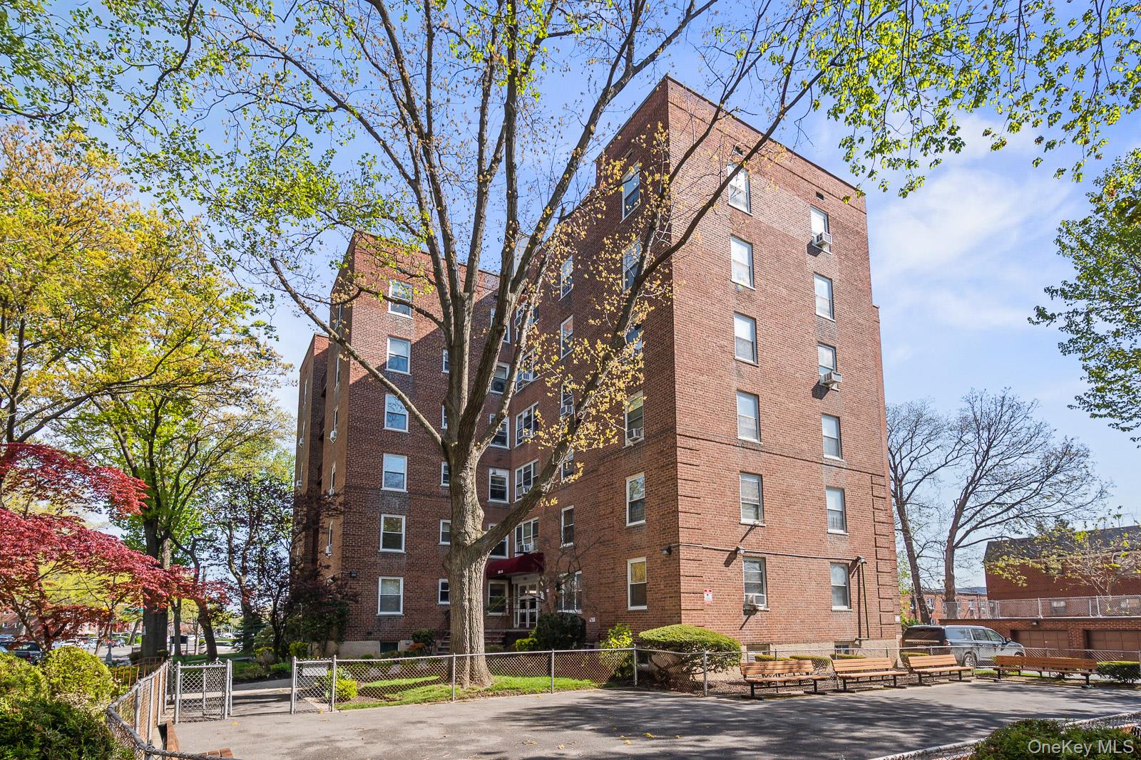 26-15 Parsons Boulevard 1g Property Photo 3