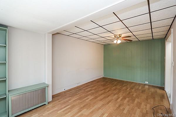7746 79th Place Property Photo 7