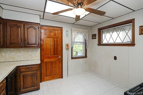 7746 79th Place Property Photo 13