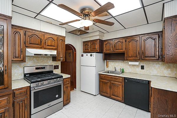 7746 79th Place Property Photo 16