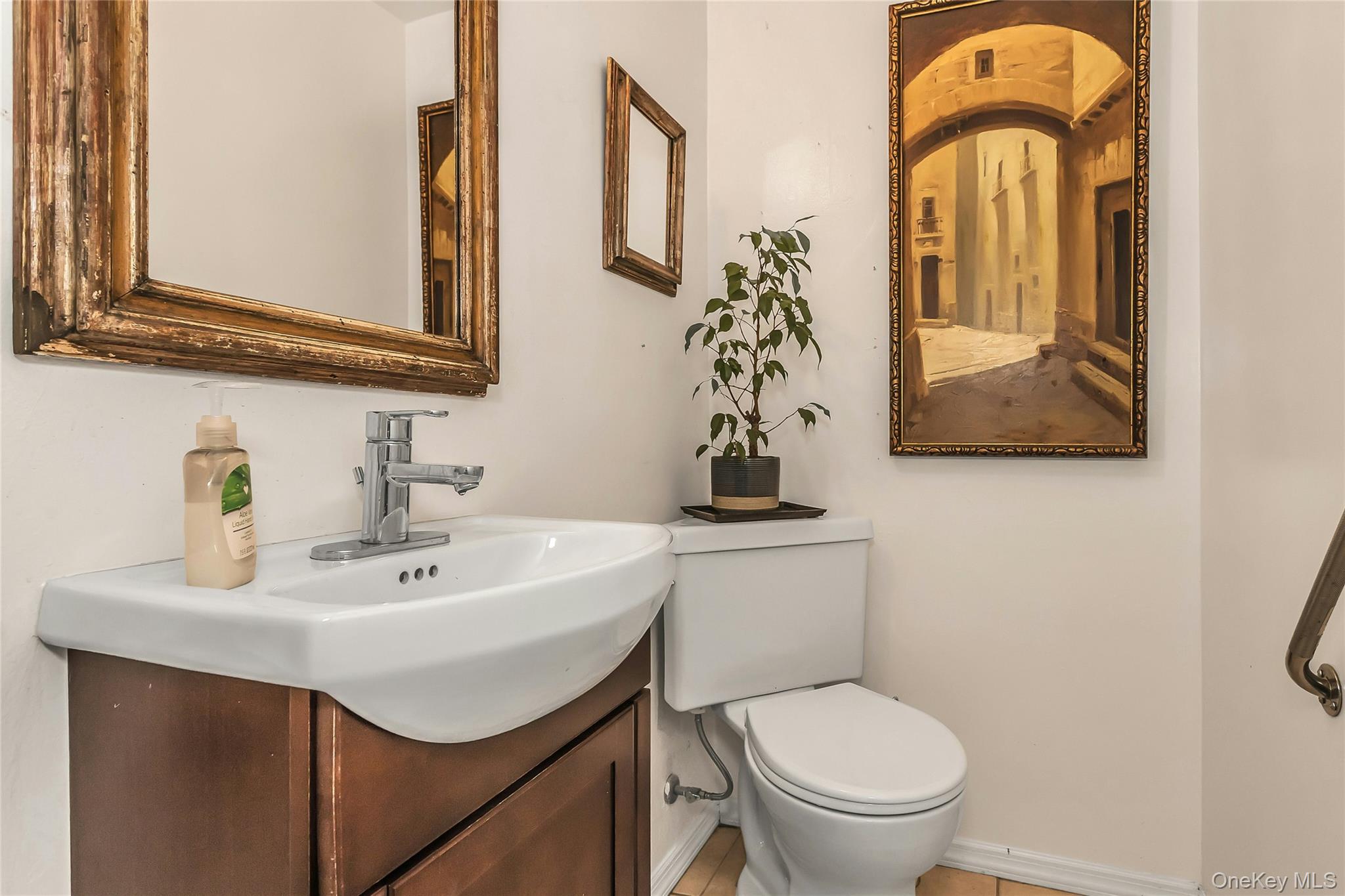 116 82nd Road Property Photo 17