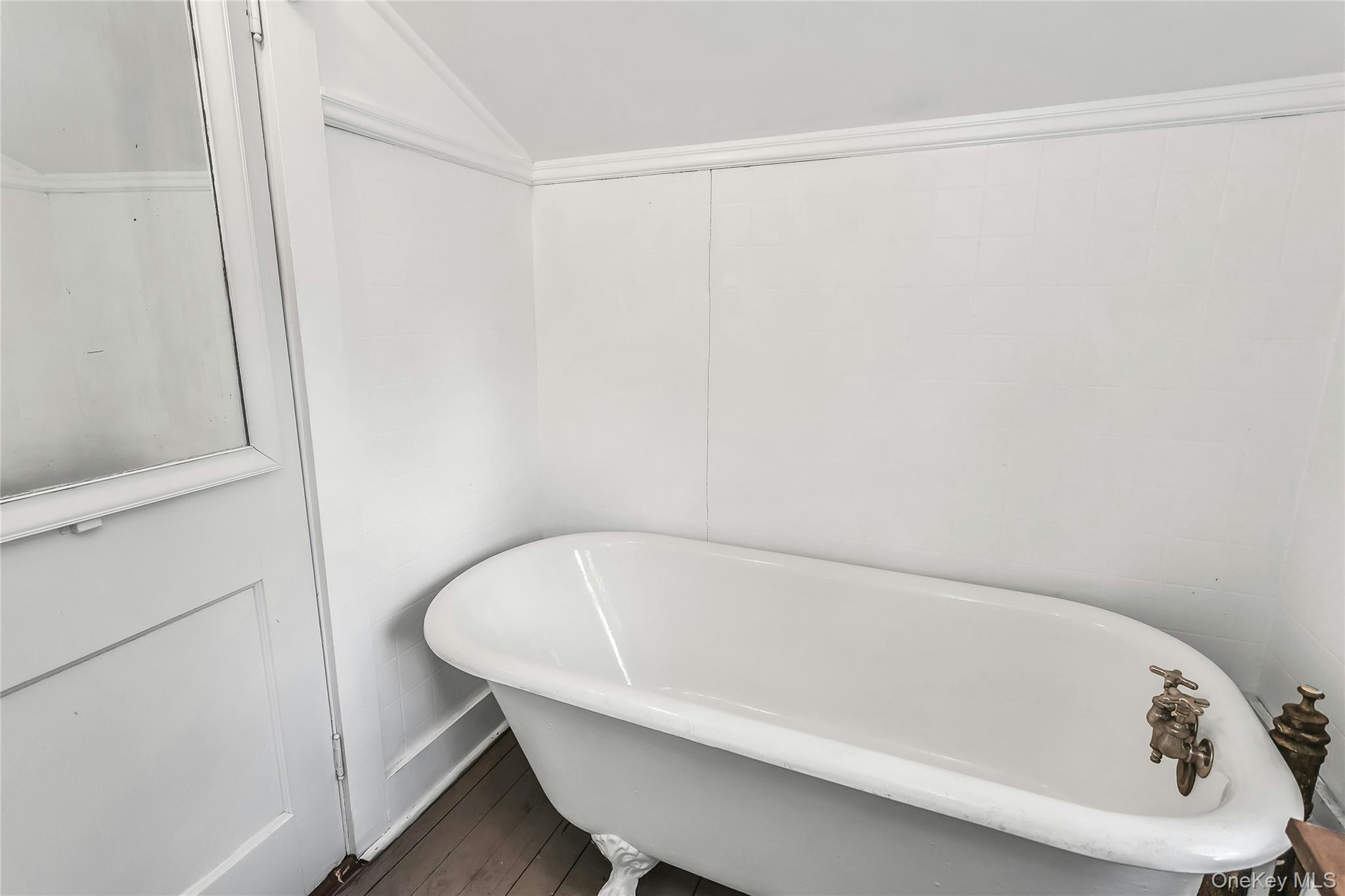 116 82nd Road Property Photo 25