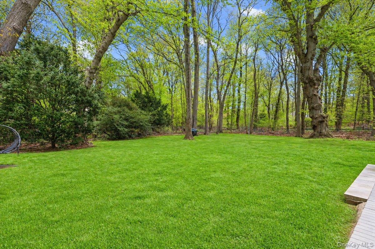 5 Fox Lane Property Photo 6