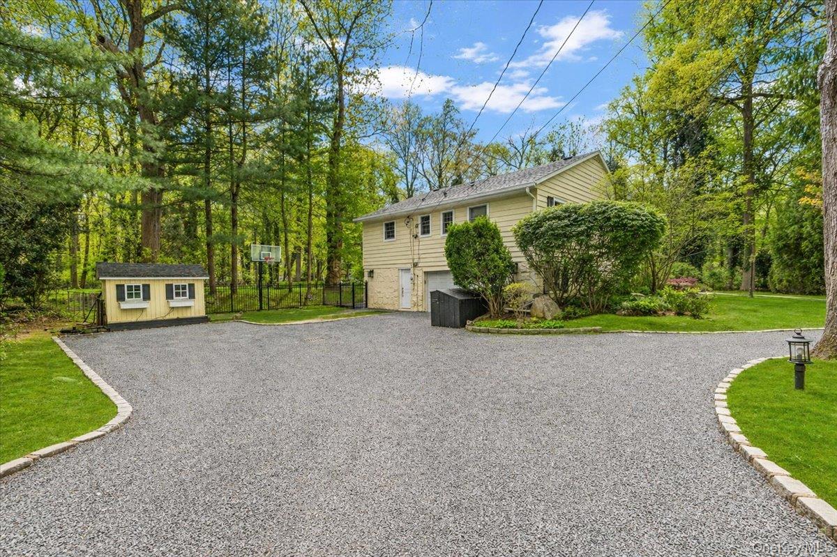 5 Fox Lane Property Photo 7