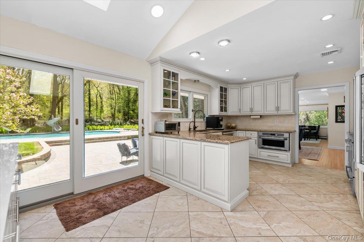 5 Fox Lane Property Photo 11