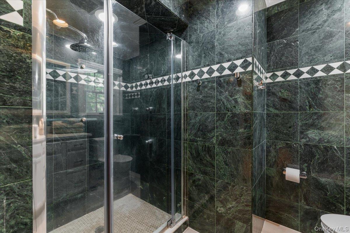 5 Fox Lane Property Photo 30