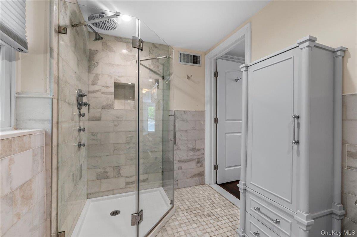 5 Fox Lane Property Photo 40