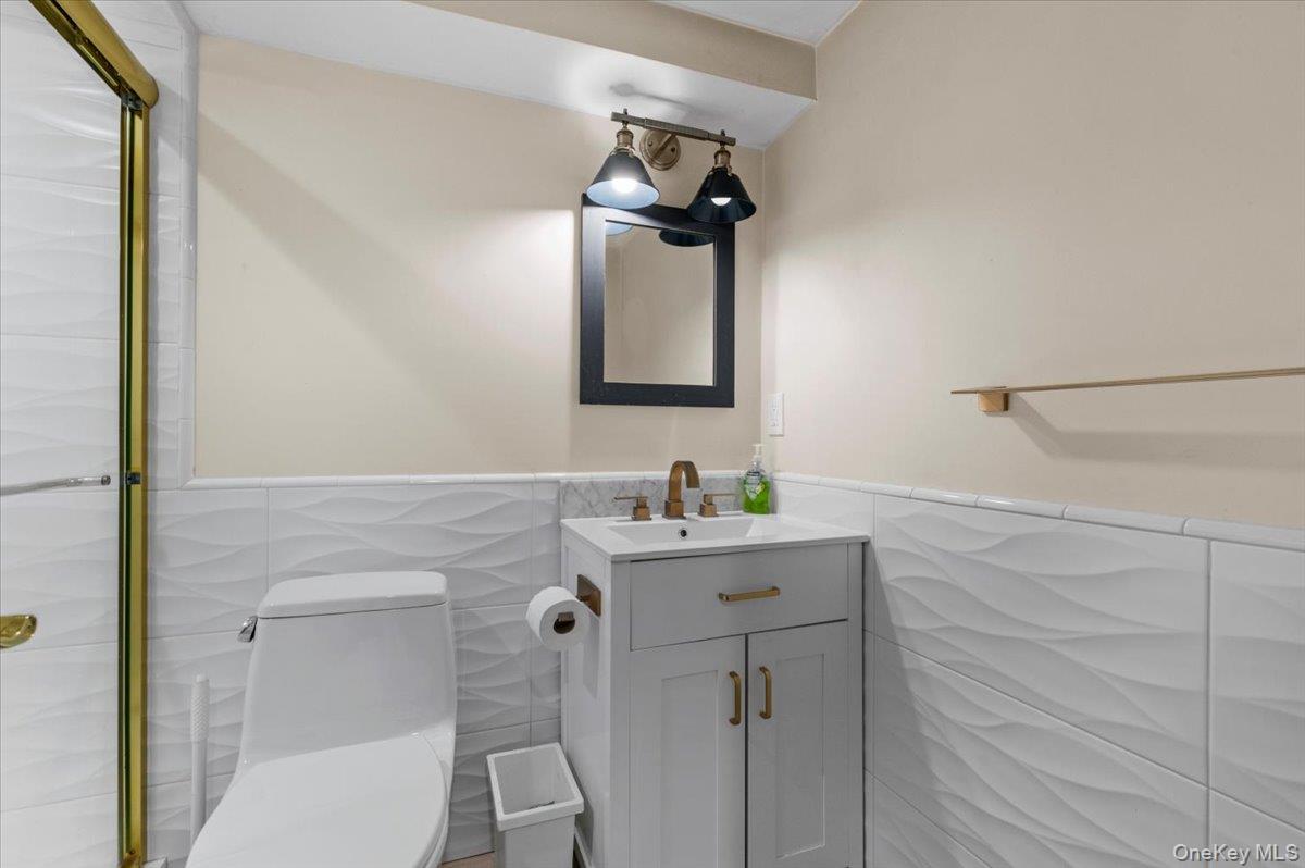 5 Fox Lane Property Photo 43